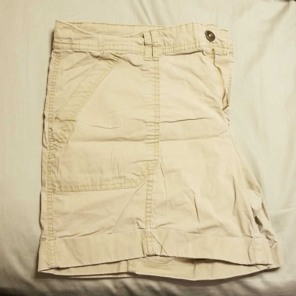 A.N.A size 16W Khaki shorts